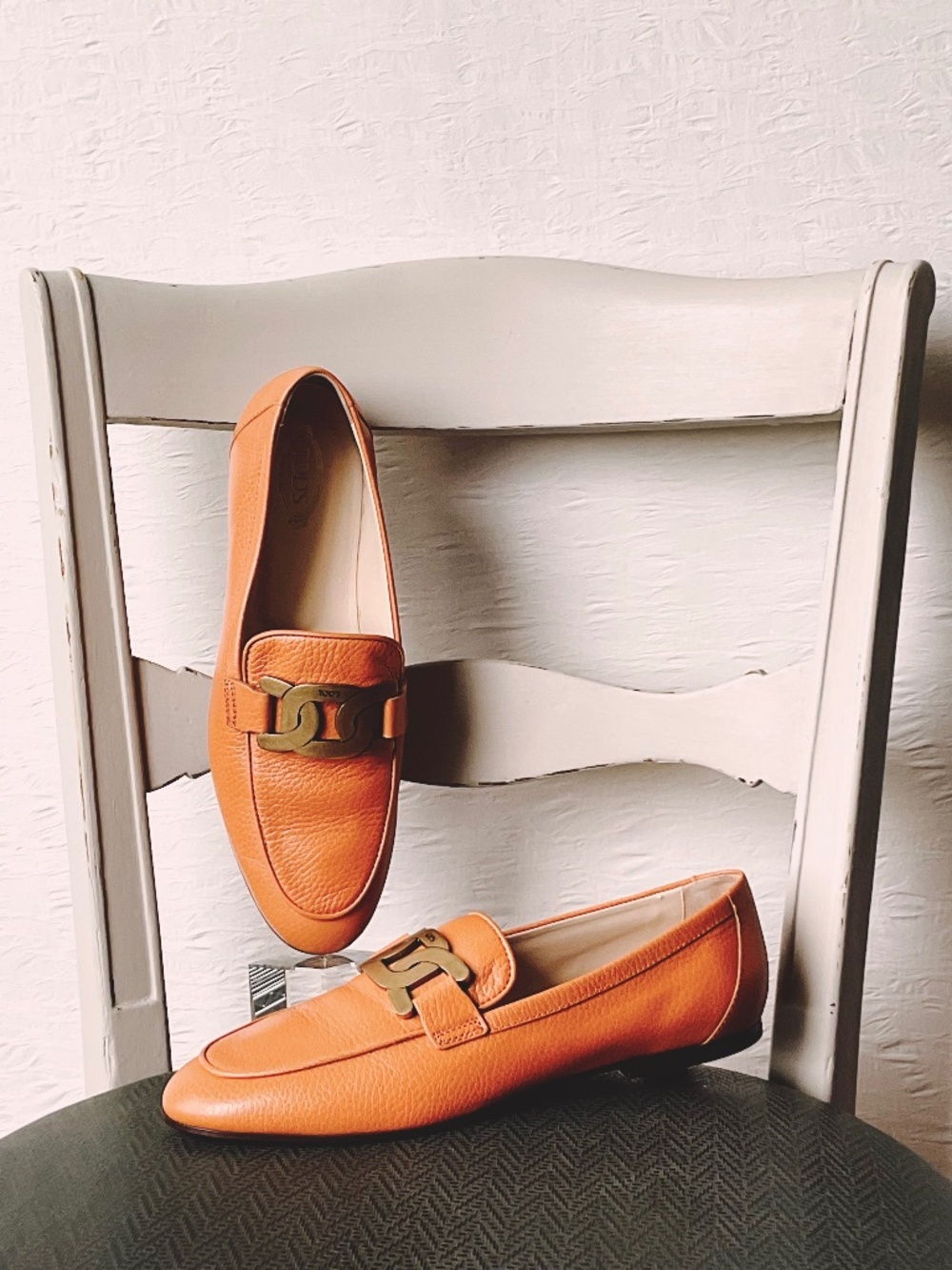 Tod’s Kate Chain Loafers Orange All Leather Construction Made in Italy 🇮🇹 39